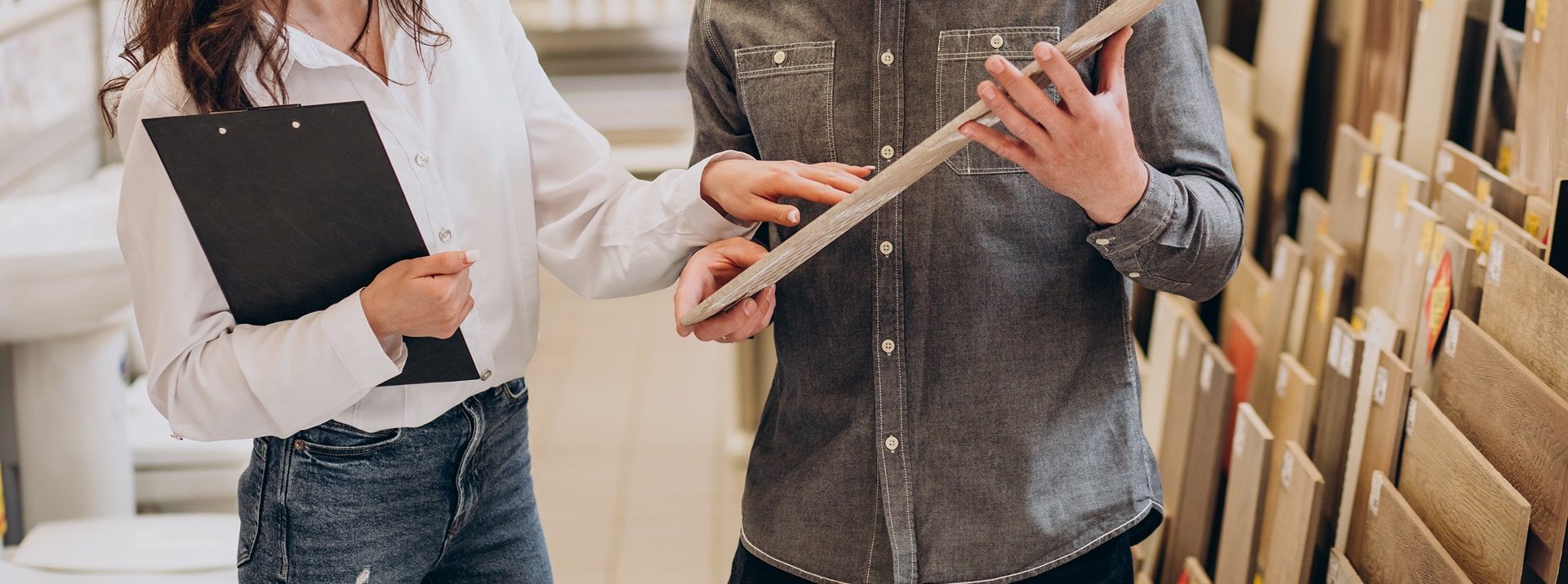 НАПОЛЬНЫЕ ПОКРЫТИЯ ДЛЯ ЛЮБОГО ИНТЕРЬЕРА<br>МОНТАЖ | ГАРАНТИЯ КАЧЕСТВА| ЧЕСТНЫЕ ЦЕНЫ