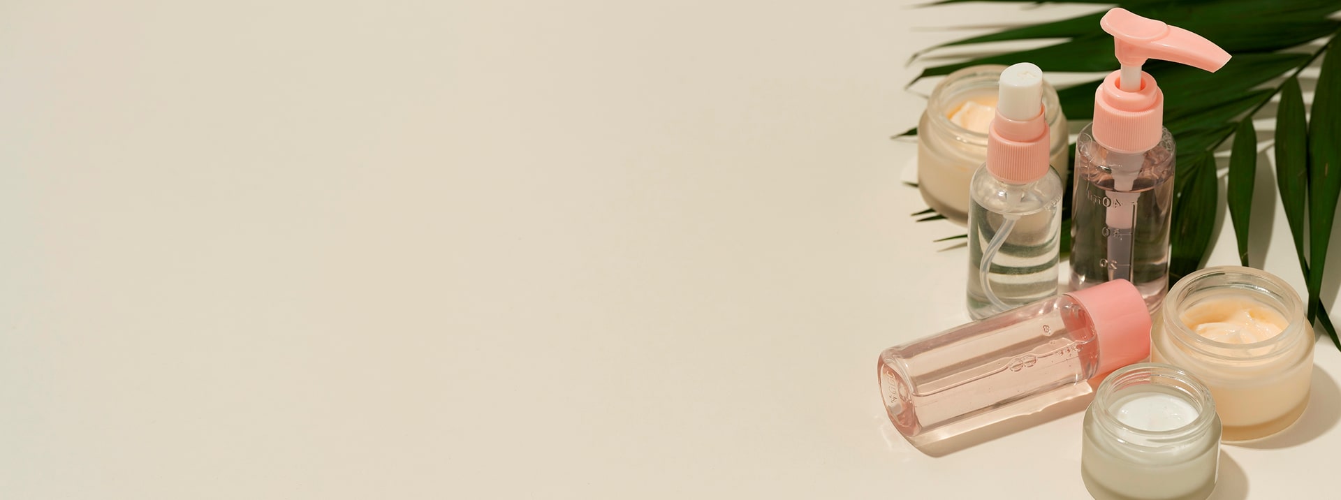 КРАСОТА БЕЗ КОМПРОМИССОВ<br>ЭКО-БРЕНДЫ | ПРОВЕРЕННЫЕ ФОРМУЛЫ